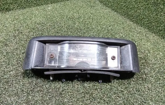Opel Vivaro Number plate light 8200434687 93854773