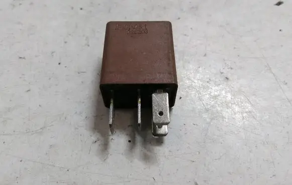 Renault Megane II Other relay 8200263345