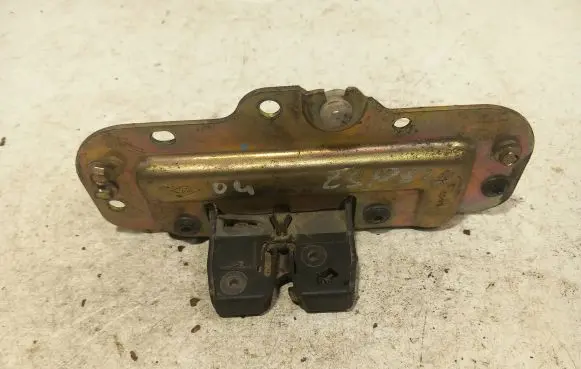Renault Espace - Grand espace IV Front door lock 8200090483k