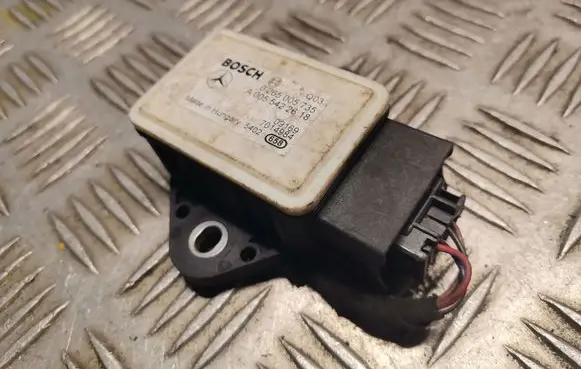 Mercedes-Benz E W212 Yaw turn rate sensor 0055422618