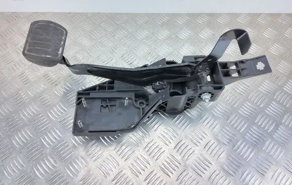 Peugeot 3008 II Brake pedal P1002585B