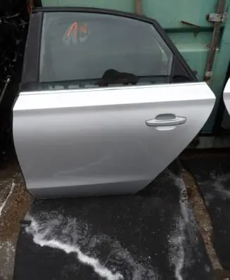 Audi A8 S8 D4 4H Rear door