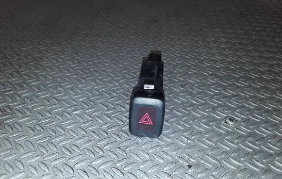 Volvo V60 Hazard light switch 9123681 12W271