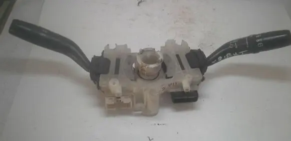 Mazda Tribute Wiper turn signal indicator stalk/switch 17B122