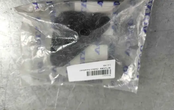 Volvo XC60 Radiator mount bracket 30723366