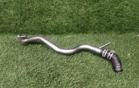 Chevrolet Cruze II Engine coolant pipe/hose 812397009