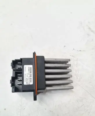 Chrysler 300 - 300C Heater blower motor/fan resistor 05061587AA F011500010 070104
