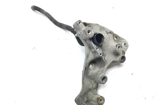 Nissan NV300 Engine mounting bracket 648606762R 93455374