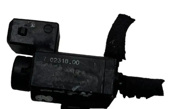 BMW 5 F10 F11 Turbo solenoid valve 70231800
