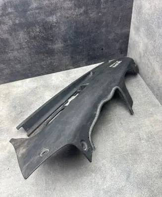 Engine cover (trim)