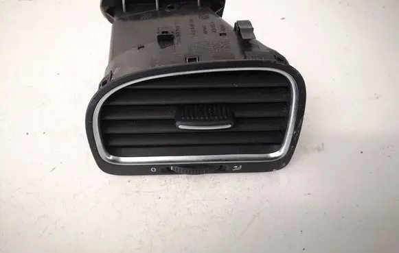 Volkswagen Golf VI Dash center air vent grill 5K0819703 5K0819709