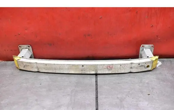 Peugeot 308 Front bumper support beam 