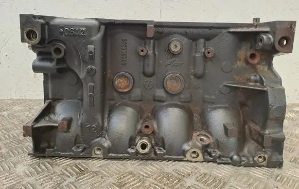 Fiat Ducato Engine block 504388703