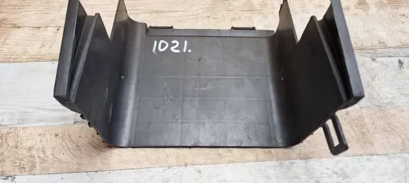 Volkswagen PASSAT B6 Battery box tray 1K0915336B