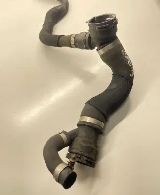 BMW X5 E70 Engine coolant pipe/hose 15476810 779154