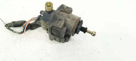 Headlight level adjustment motor