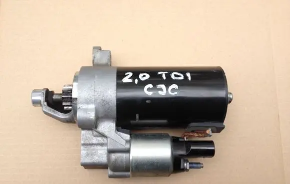 Audi A4 S4 B8 8K Starter motor 03L911021E