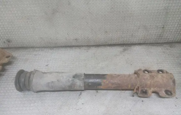 Volkswagen II LT Front shock absorber/damper