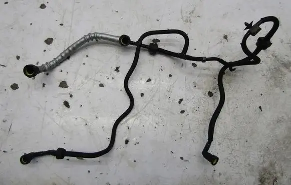 Nissan Micra K14 Fuel line pipe 1111