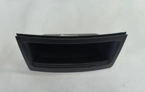 BMW 5 E60 E61 Dashboard storage box/compartment 7059956