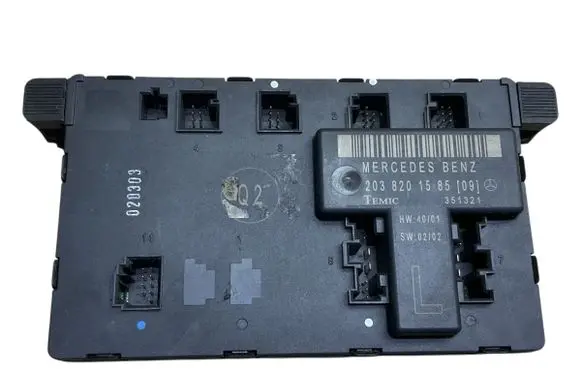 Mercedes-Benz C AMG W203 Door control unit/module 2038201585 203820158509 351321