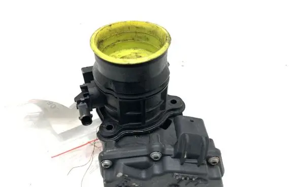 BMW 3 GT F34 Engine shut-off valve 8512452