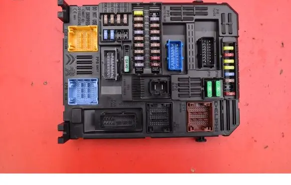 Fuse box set