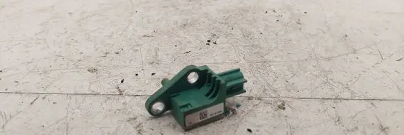 Volkswagen PASSAT B6 Airbag deployment crash/impact sensor 3C0909606