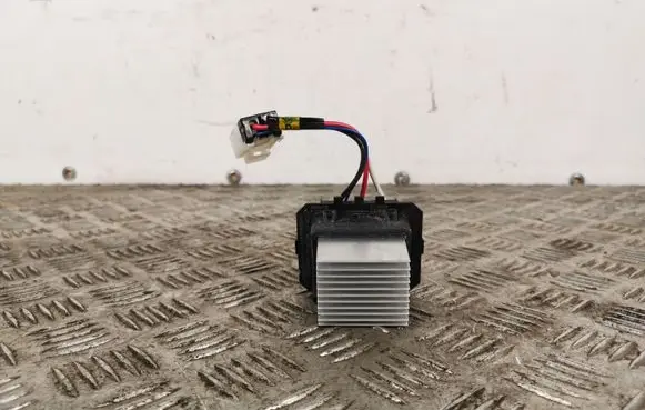 Subaru Forester SJ Heater blower motor/fan resistor 29PWM11N 234Z29131MO