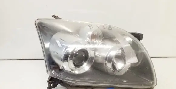 Toyota Avensis T250 Headlight/headlamp 8596724011 9922680008 35109