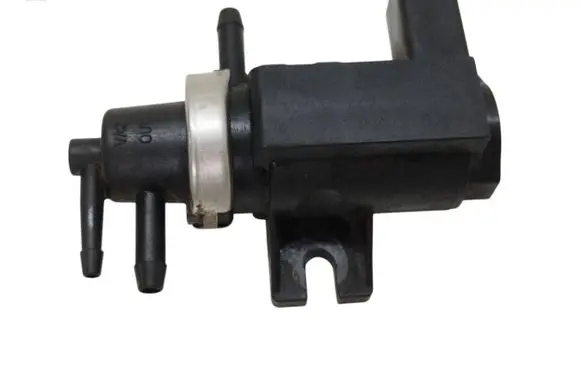 Volkswagen Touareg I Turbo solenoid valve 1J0906627 72290320