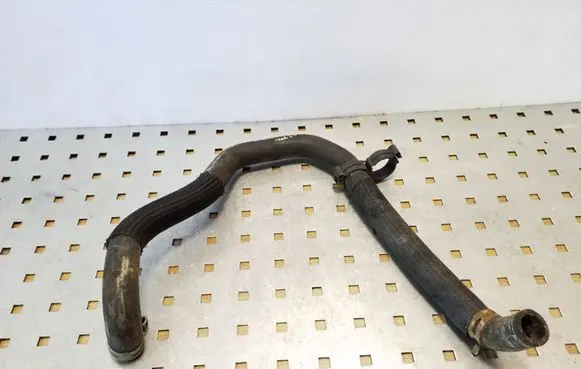 Opel Vivaro Engine coolant pipe/hose
