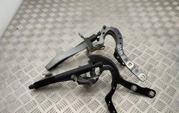 BMW 5 F10 F11 Tailgate/trunk/boot hinge 7210557 7206639 7206640