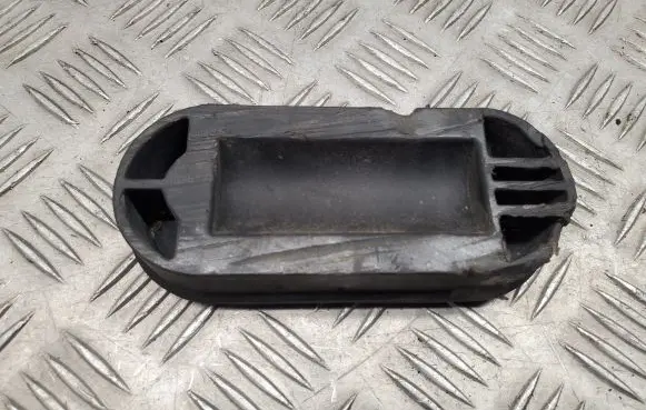 Audi A8 S8 D4 4H Jacking socket point 4H0802845B