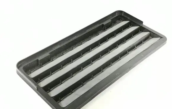 Ford F150 Quarter panel pressure vent HC3B-25280B62-AE