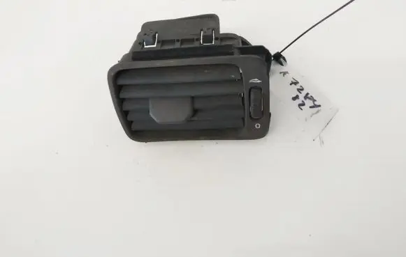 Volvo S80 Dash center air vent grill 130082001