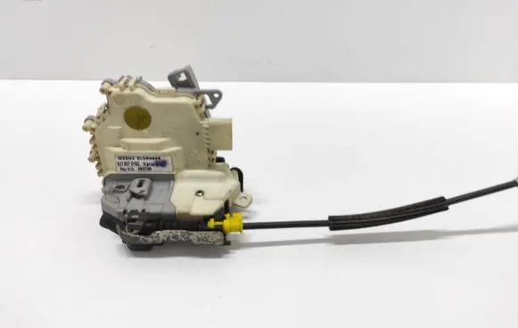 Audi A8 S8 D4 4H Front door lock 8J1837016C