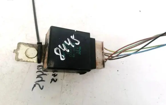 Subaru Legacy Window wiper relay RK0098 RK-0098