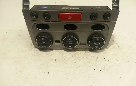 Alfa Romeo 147 Climate control unit 07353063490 C52492078