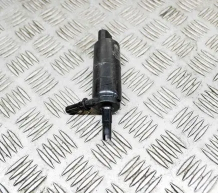 BMW 5 F10 F11 Windscreen/windshield washer pump 3323525 7217792