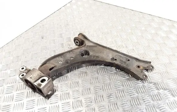 Volkswagen Golf V Front lower control arm/wishbone 1K0407190E