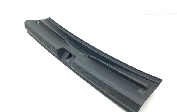 Volkswagen Golf VIII Trunk/boot sill cover protection 5H6863459B