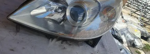 Mercedes-Benz B W245 Headlight/headlamp A1698201761