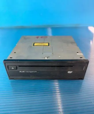 Audi A4 S4 B8 8K Navigation unit CD/DVD player 4E0919887M 4E0910888E