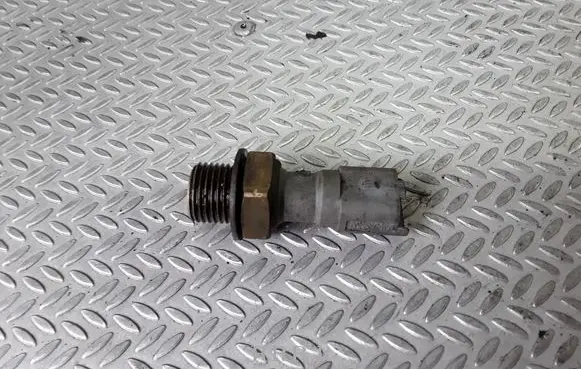 Ford Fiesta Oil pressure sensor 