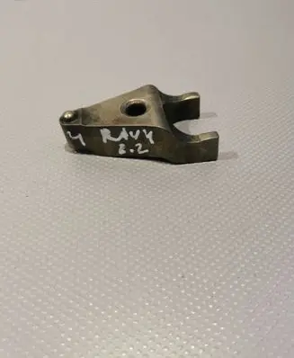 Toyota RAV 4 (XA30) Fuel Injector clamp holder