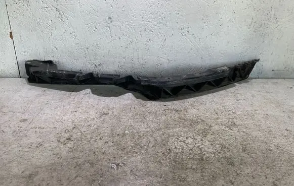 Skoda Octavia Mk2 (1Z) Front bumper mounting bracket 1Z0807183