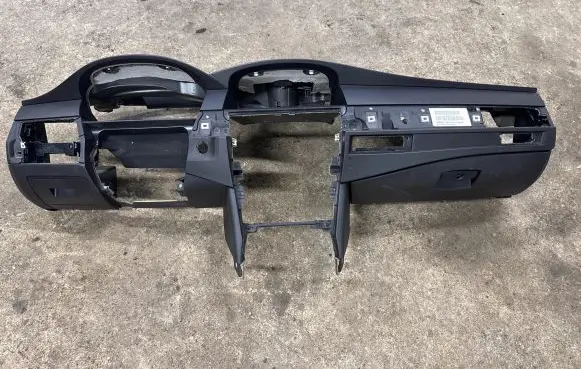 BMW 5 E60 E61 Dashboard 6960824 7063387
