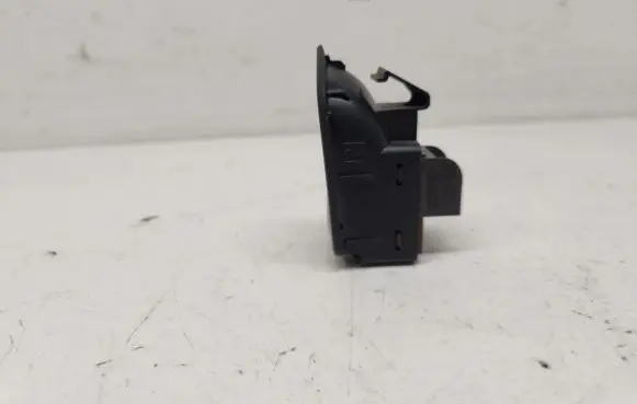 Audi S5 Tailgate/boot open switch button 8T2959830