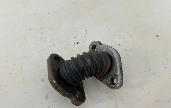 Mercedes-Benz S W221 EGR valve line/pipe/hose A0031539728